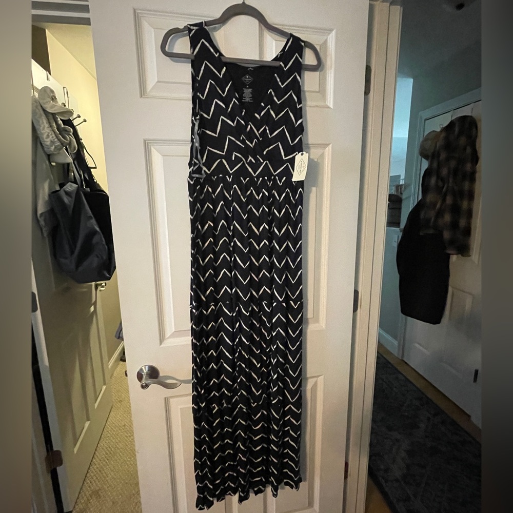 NWT! Brand new navy and white maxi dress from St. John’s Bay